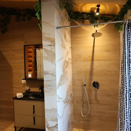 Beautiful House - Luxury For Rent Bërxull