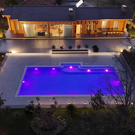 Villa Beautiful House - Luxury For Rent Bërxull
